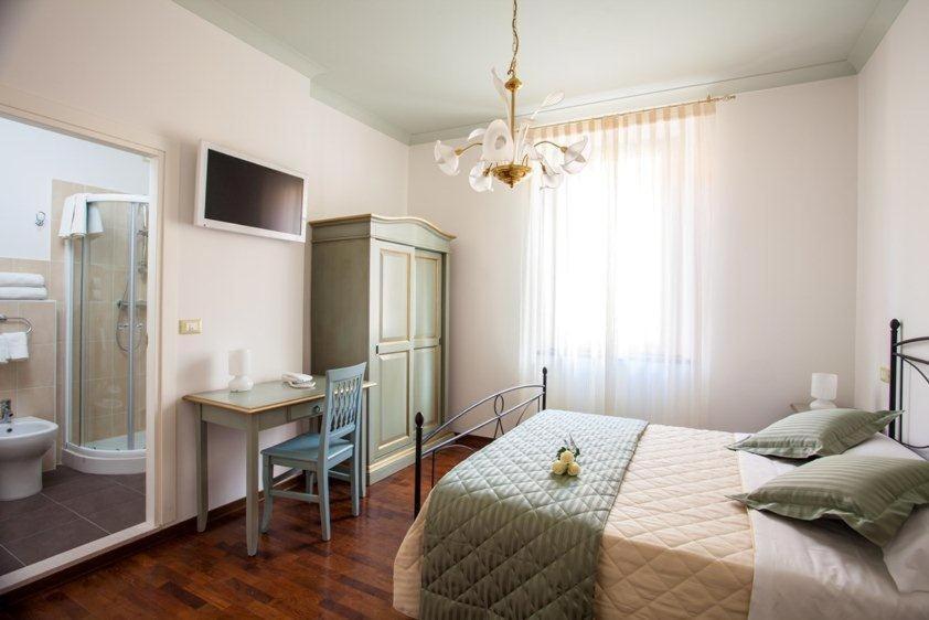 Il Portico Camere E Caffe - Centro Citta Savignano sul Rubicone Ngoại thất bức ảnh